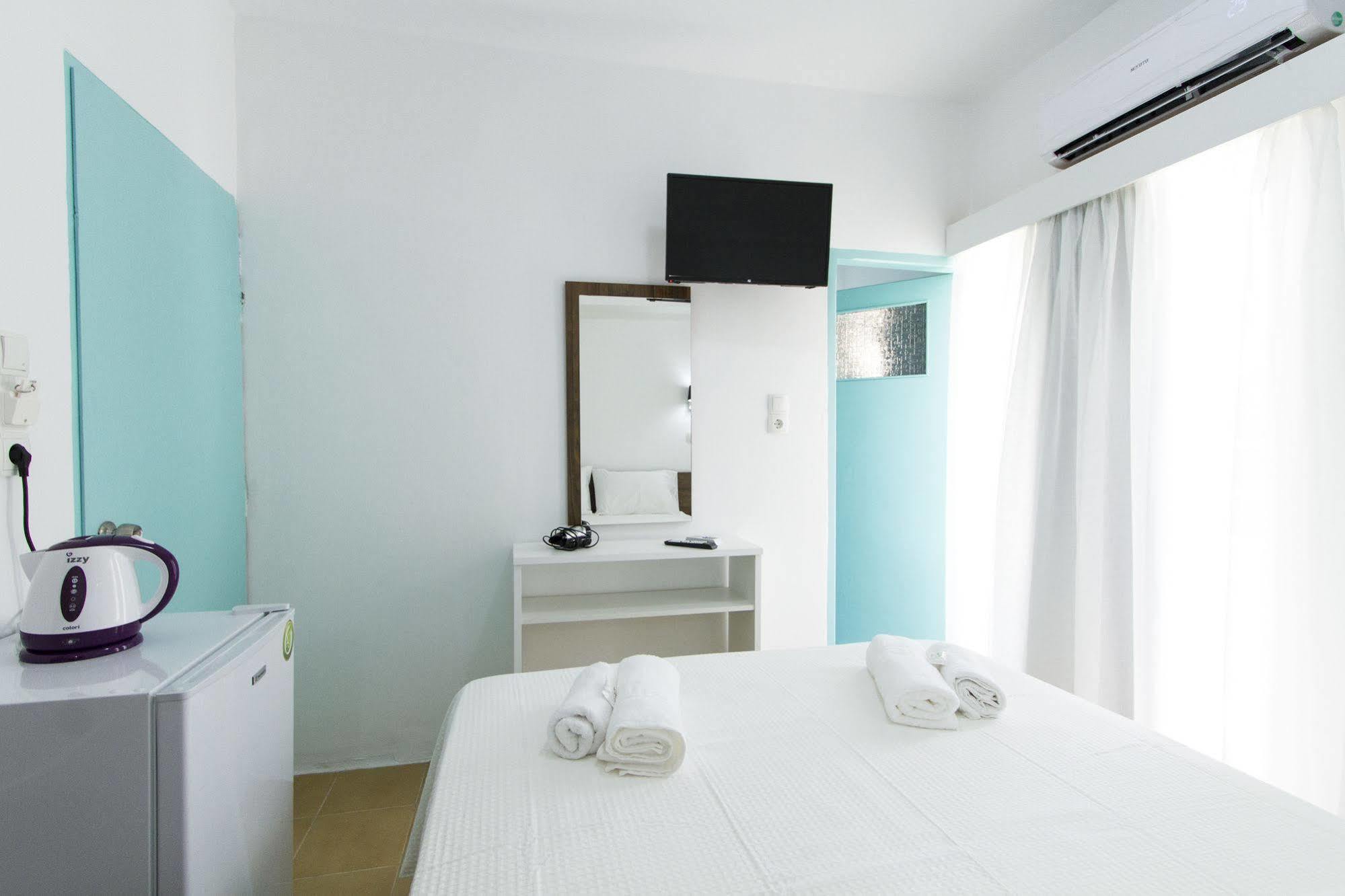 Kissamia Rooms - Next To Night Clubs 키사모스 외부 사진
